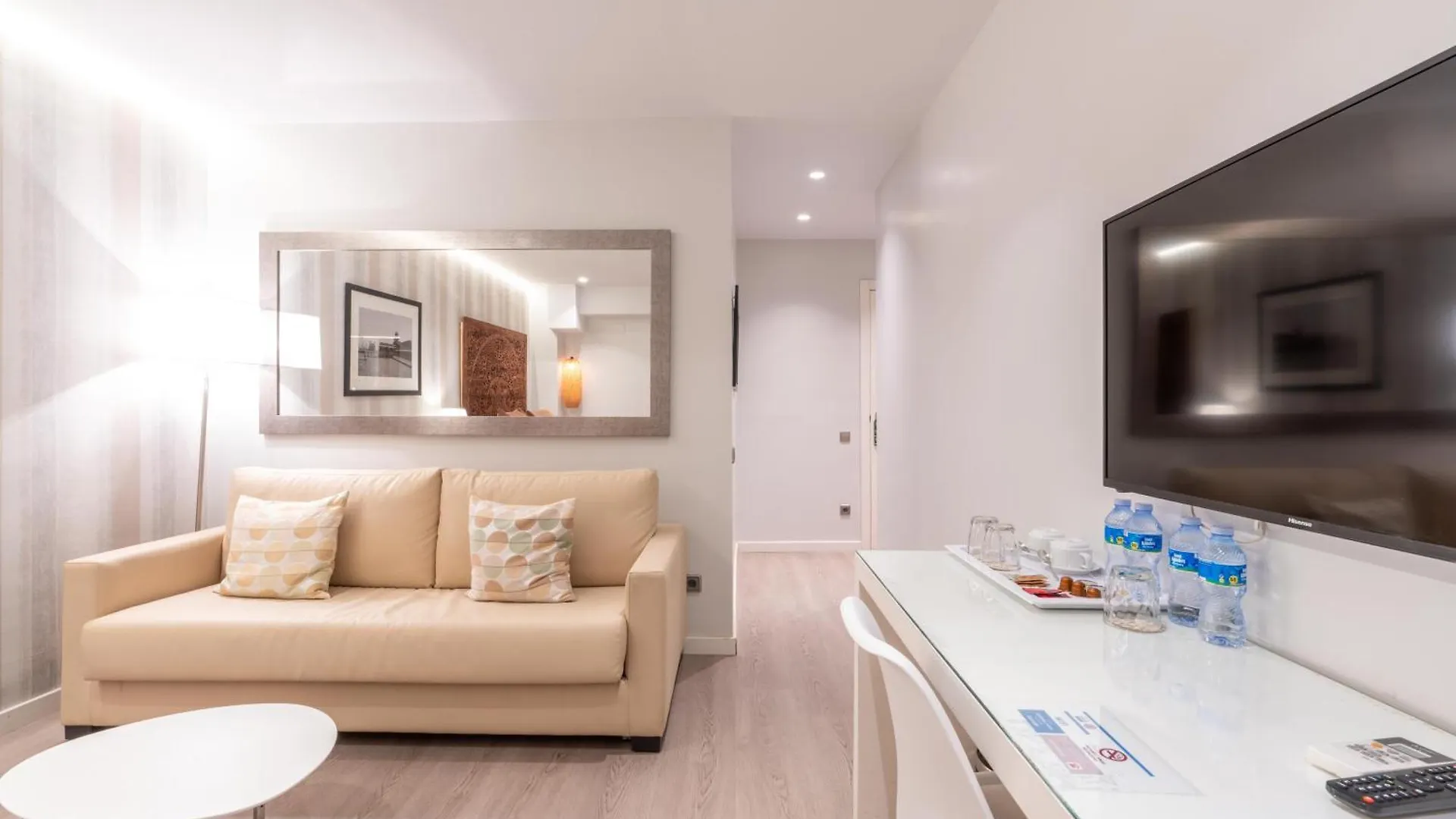 Serennia Fira Gran Via Exclusive Rooms Οσπιταλέτ ντε Λιοβρεγάτ Ισπανία